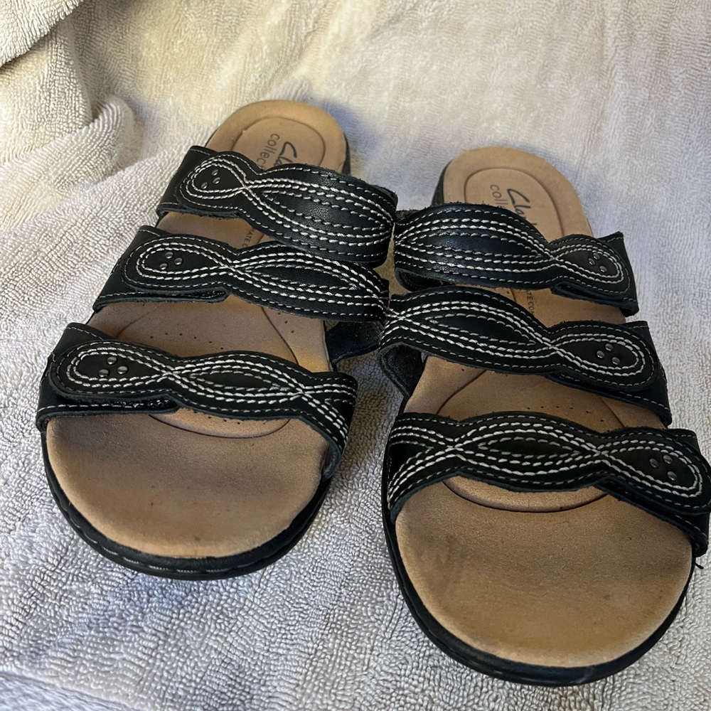 Clarks Black and Tan Women's Sandals